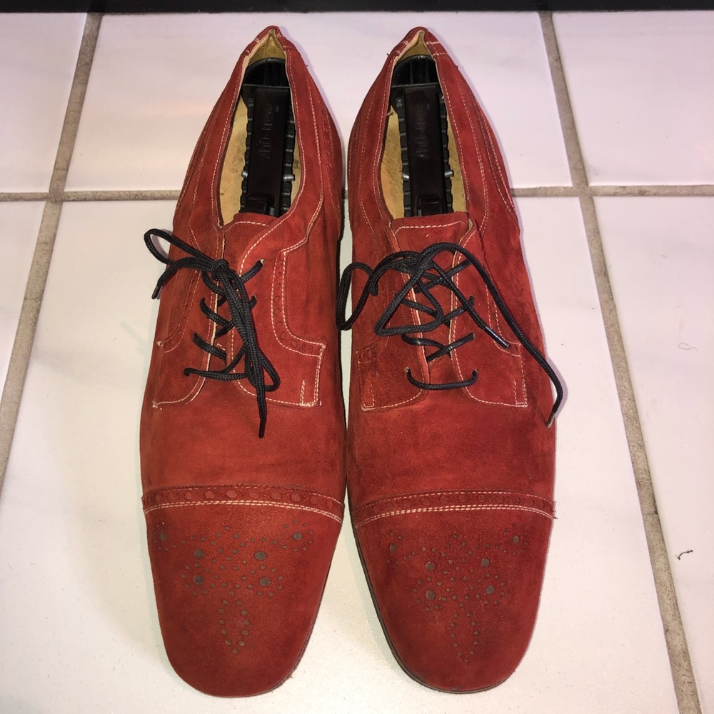 Shoes - Picture 3 of 6